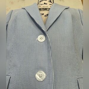 346 Brooks Brothers. Blazer. Size 6.